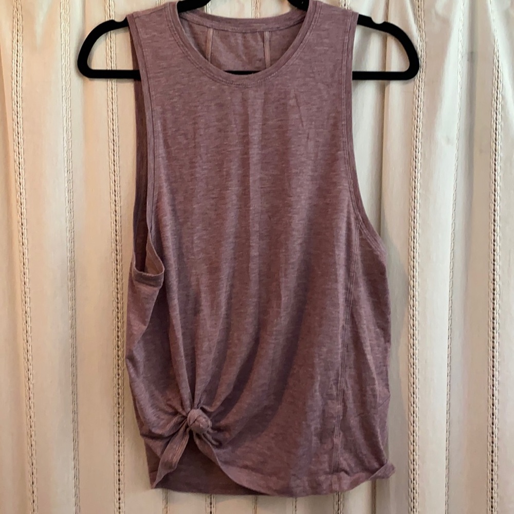 Lululemon muscle tank heathered grape size 6